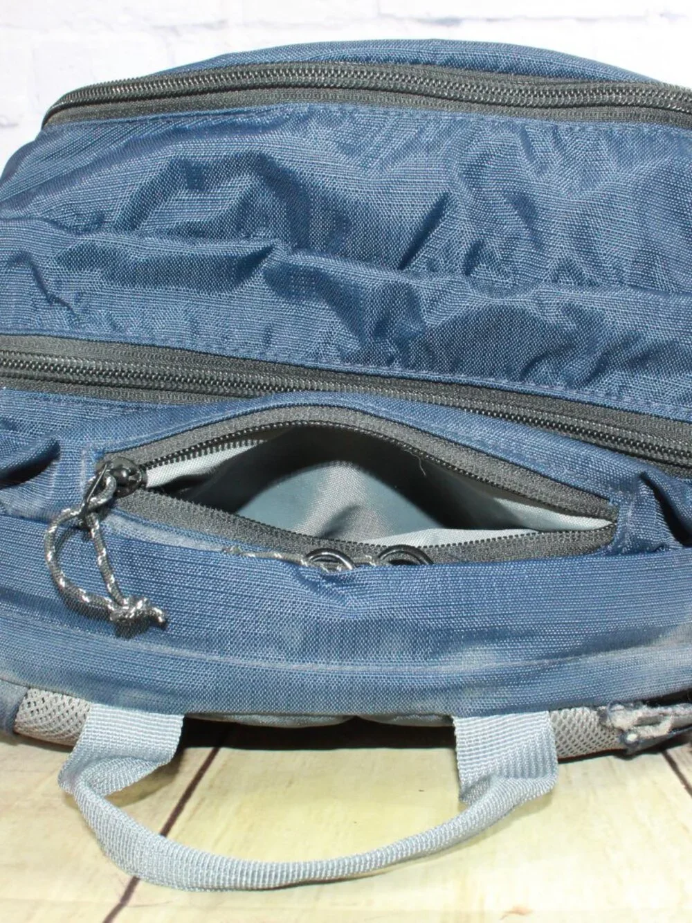 READ–LL Bean Unisex Adult Comfort Carry Portable Locker Pack 42L Backpack Hiking